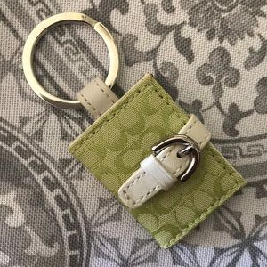 Lime Coach buckle key ring